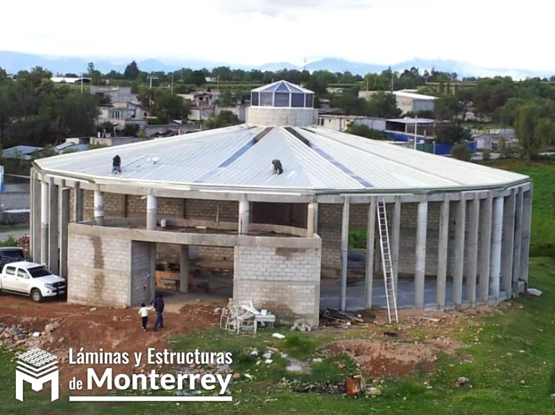 Servicio de instalación de lamina de acero para techo